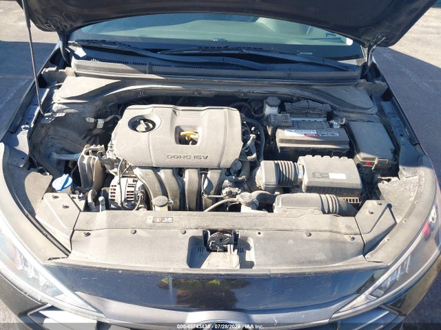 5NPD84LF1KH443149 Hyundai ELANTRA SEL