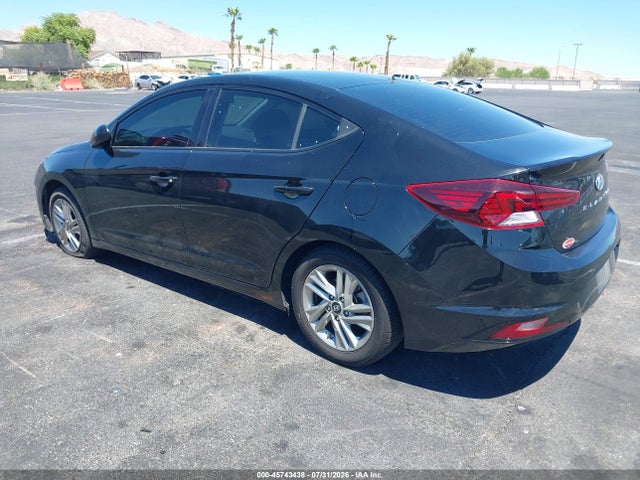 5NPD84LF1KH443149 Hyundai ELANTRA SEL