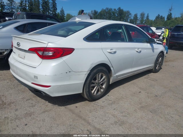 Hyundai SONATA SE 2015 5NPE24AF3FH006137 Image 4