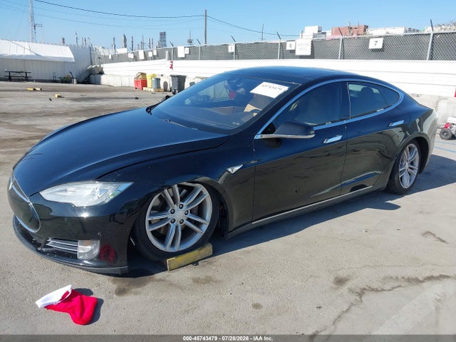 Продаж на аукціоні авто 2015 Tesla Model S 60/70/85, vin: 5YJSA1H11FFP79122, номер лоту: 45743479