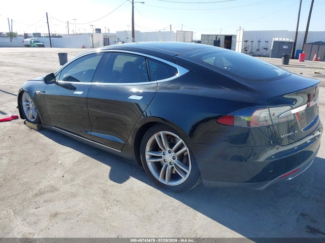 Продаж на аукціоні авто 2015 Tesla Model S 60/70/85, vin: 5YJSA1H11FFP79122, номер лоту: 45743479