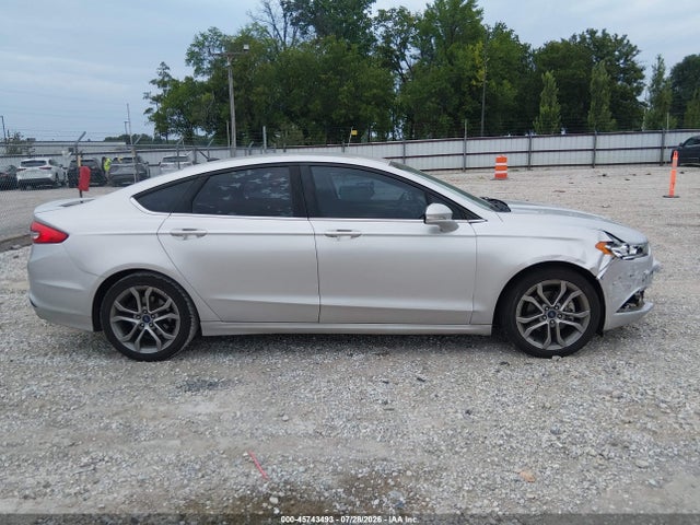45743493 :رقم المزاد ، 3FA6P0H76HR283870 vin ، 2017 Ford Fusion Se مزاد بيع