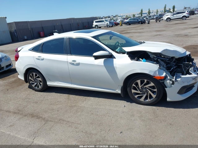 Honda CIVIC EX 2017 2HGFC2F76HH576265 Image 14