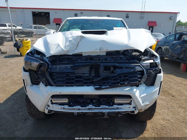 3TMLB5JN0SM206868 Toyota Tacoma Trd Sport