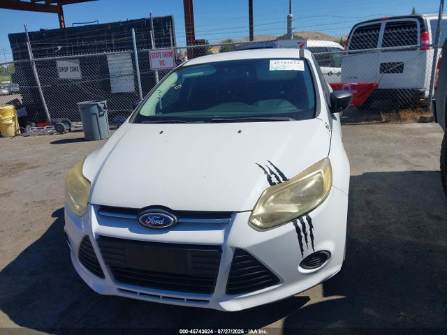 Продажа на аукционе авто 2014 Ford Focus S, vin: 1FADP3E24EL287394, номер лота: 45743624