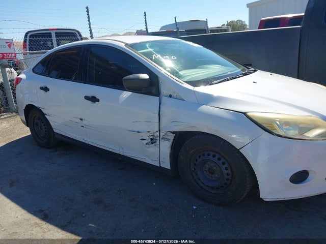 Продажа на аукционе авто 2014 Ford Focus S, vin: 1FADP3E24EL287394, номер лота: 45743624