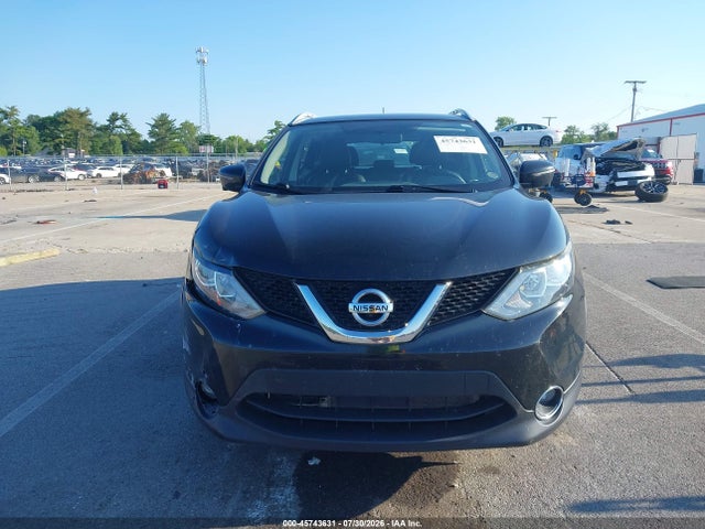 Продажа на аукционе авто 2017 Nissan Rogue Sport Sl, vin: JN1BJ1CR1HW123887, номер лота: 45743631