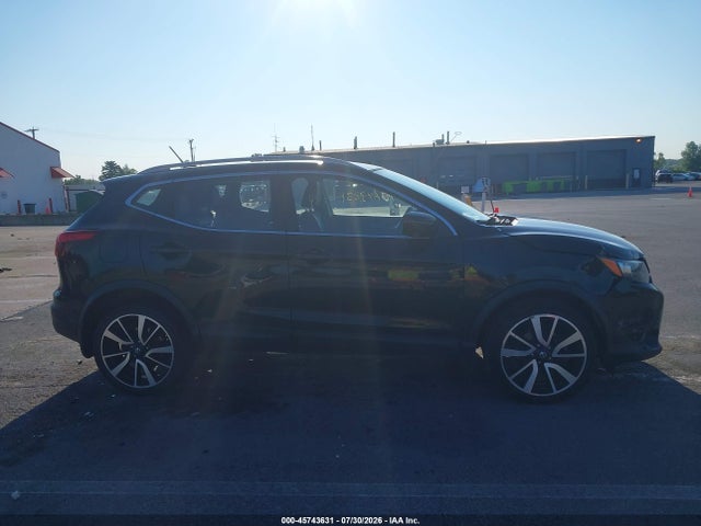 Продажа на аукционе авто 2017 Nissan Rogue Sport Sl, vin: JN1BJ1CR1HW123887, номер лота: 45743631
