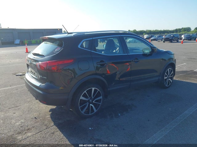 Продажа на аукционе авто 2017 Nissan Rogue Sport Sl, vin: JN1BJ1CR1HW123887, номер лота: 45743631