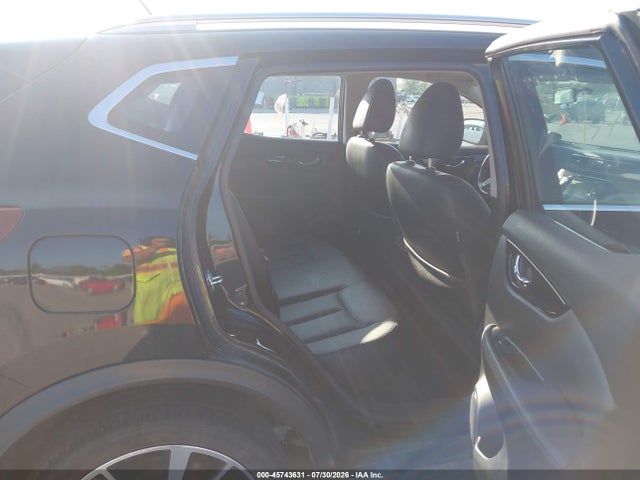 Продажа на аукционе авто 2017 Nissan Rogue Sport Sl, vin: JN1BJ1CR1HW123887, номер лота: 45743631