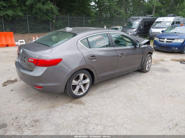 45743637 :رقم المزاد ، 19VDE1F58DE020952 vin ، 2013 Acura Ilx 2.0l مزاد بيع
