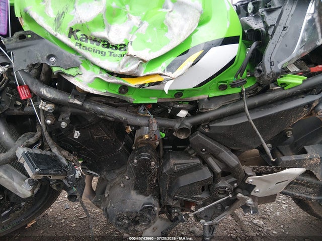 45743660 :رقم المزاد ، ML5EXEP1XSDAD9745 vin ، 2025 Kawasaki Ex650 P مزاد بيع
