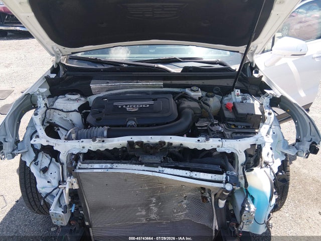 2024 Cadillac Xt4 Awd Premium Luxury მანქანა იყიდება აუქციონზე, vin: 1GYFZDR43RF252469, აუქციონის ნომერი: 45743664