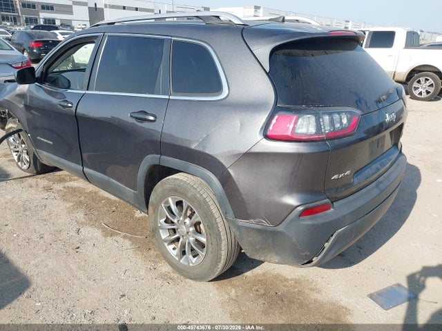 45743676 :رقم المزاد ، 1C4PJMLB8KD194739 vin ، 2019 Jeep Cherokee Latitude Plus 4x4 مزاد بيع