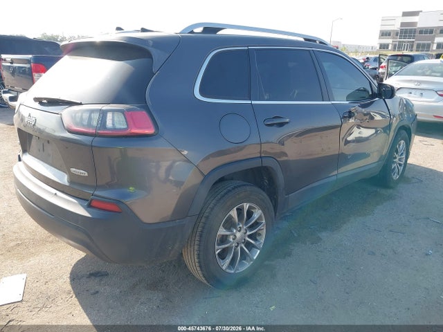 45743676 :رقم المزاد ، 1C4PJMLB8KD194739 vin ، 2019 Jeep Cherokee Latitude Plus 4x4 مزاد بيع