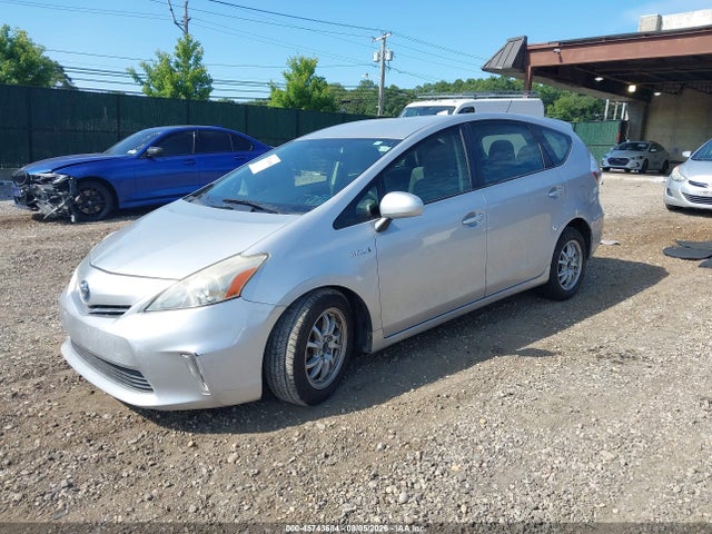 2013 Toyota Prius V Three მანქანა იყიდება აუქციონზე, vin: JTDZN3EU9D3282150, აუქციონის ნომერი: 45743684