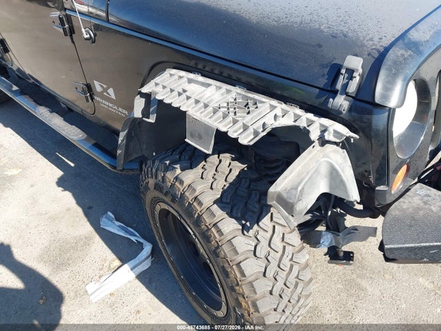 2007 Jeep Wrangler Unlimited X მანქანა იყიდება აუქციონზე, vin: 1J4GA39177L169993, აუქციონის ნომერი: 45743685