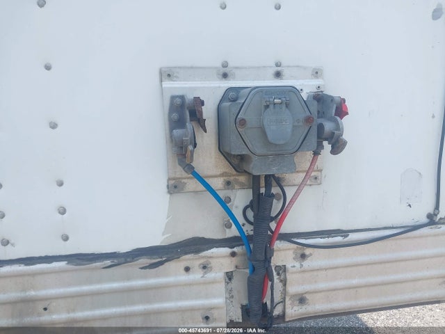 Продажа на аукционе авто 2013 Utility Trailer Mfg Unknown, vin: 1UYVS2538DP593619, номер лота: 45743691