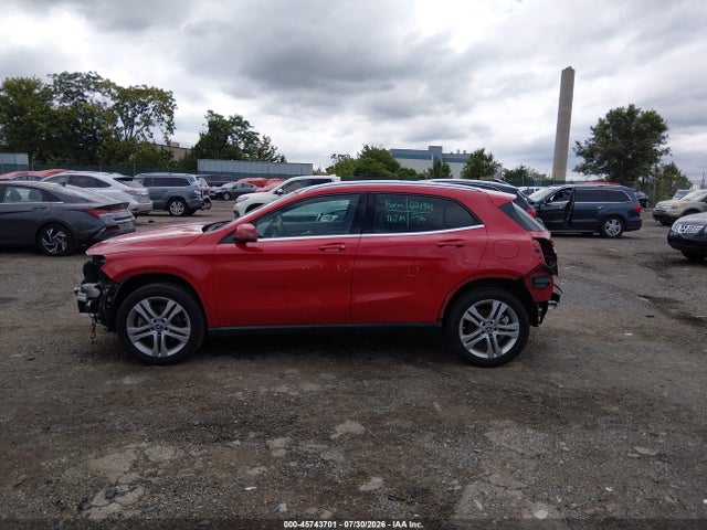 45743701 :رقم المزاد ، WDCTG4GB7JJ471320 vin ، 2018 Mercedes-benz Gla 250 4matic مزاد بيع