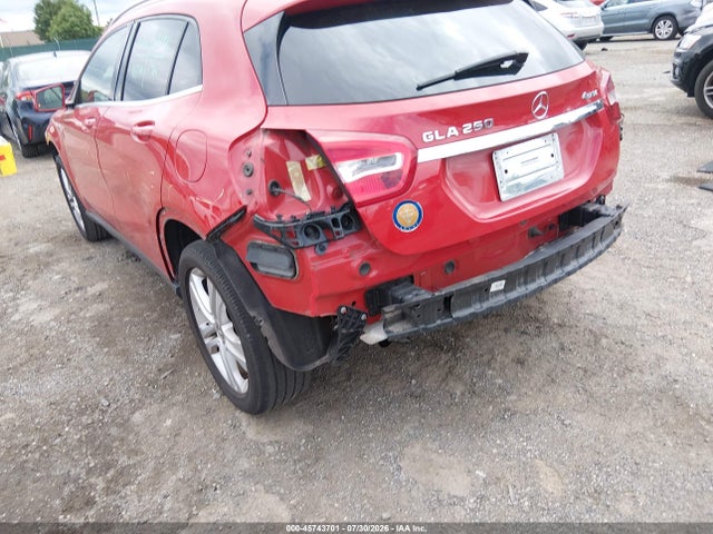 45743701 :رقم المزاد ، WDCTG4GB7JJ471320 vin ، 2018 Mercedes-benz Gla 250 4matic مزاد بيع