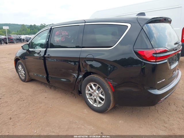 2027 Chrysler Pacifica მანქანა იყიდება აუქციონზე, vin: 2C4RC1BG6VR553750, აუქციონის ნომერი: 45743706
