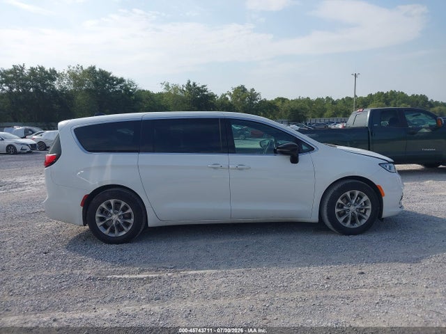 Продаж на аукціоні авто 2026 Chrysler Pacifica Limited, vin: 2C4RC1GG1TR190036, номер лоту: 45743711