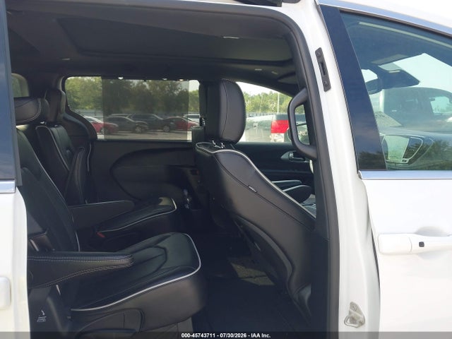 Продаж на аукціоні авто 2026 Chrysler Pacifica Limited, vin: 2C4RC1GG1TR190036, номер лоту: 45743711