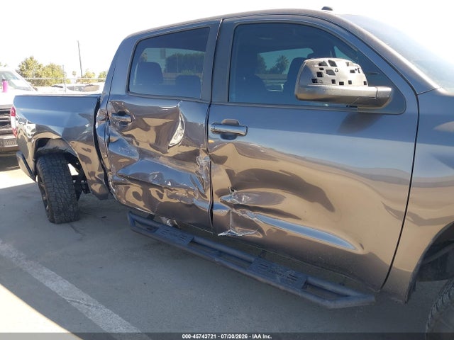 5TFHY5F15GX522214 Toyota Tundra Limited 5.7l V8