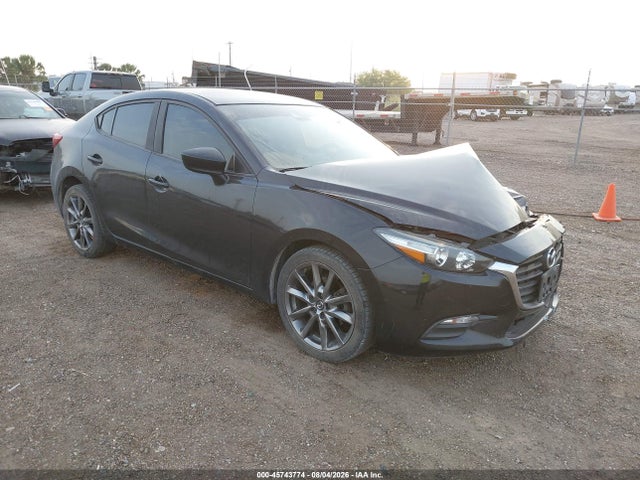 45743774 :رقم المزاد ، 3MZBN1U7XJM167503 vin ، 2018 Mazda Mazda3 Sport مزاد بيع