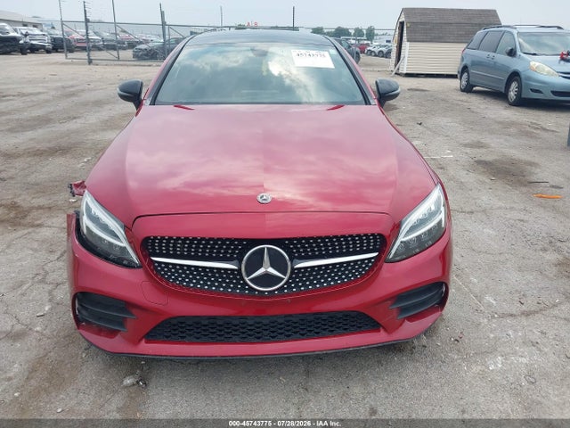 2019 Mercedes-benz C 300 4matic მანქანა იყიდება აუქციონზე, vin: WDDWJ8EB0KF816339, აუქციონის ნომერი: 45743775