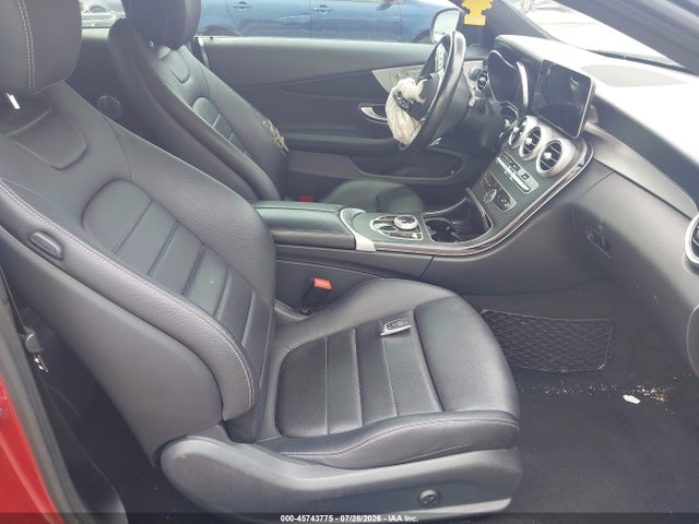 2019 Mercedes-benz C 300 4matic მანქანა იყიდება აუქციონზე, vin: WDDWJ8EB0KF816339, აუქციონის ნომერი: 45743775