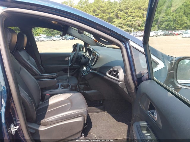 Продажа на аукционе авто 2025 Chrysler Pacifica Select, vin: 2C4RC1BG5SR612492, номер лота: 45743777