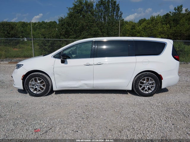 2024 Chrysler Pacifica Touring L მანქანა იყიდება აუქციონზე, vin: 2C4RC1BG6RR179503, აუქციონის ნომერი: 45743808