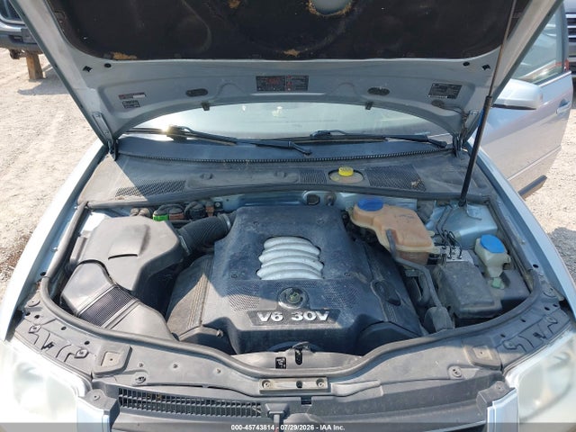 Продаж на аукціоні авто 2001 Volkswagen Passat Glx, vin: WVWRH63B21P133609, номер лоту: 45743814