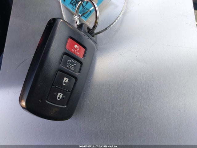45743820 :رقم المزاد ، 2T3WFREV1JW469824 vin ، 2018 Toyota Rav4 Xle مزاد بيع