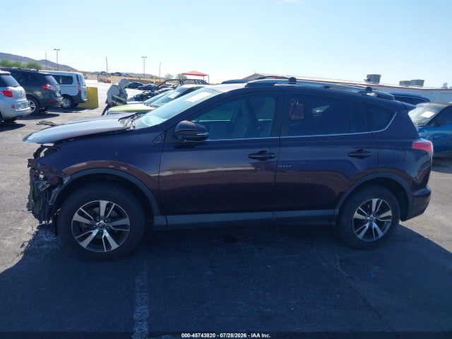 Auction sale of the 2018 Toyota Rav4 Xle, vin: 2T3WFREV1JW469824, lot number: 45743820