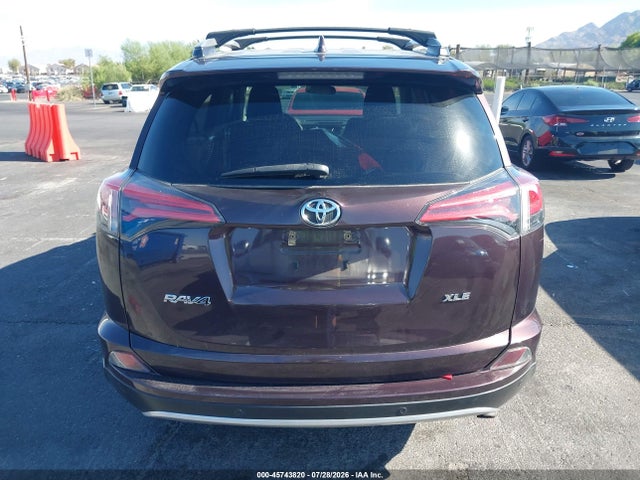 Auction sale of the 2018 Toyota Rav4 Xle, vin: 2T3WFREV1JW469824, lot number: 45743820