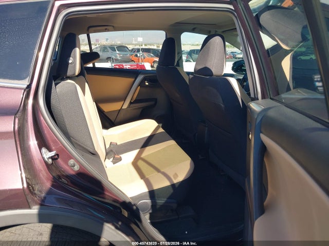 Auction sale of the 2018 Toyota Rav4 Xle, vin: 2T3WFREV1JW469824, lot number: 45743820
