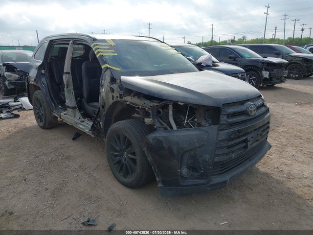 Toyota Highlander Se 2019 5TDKZRFH2KS573420 головне зображення