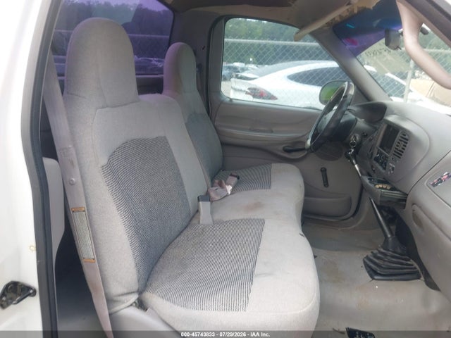 45743833 :رقم المزاد ، 1FTDF1720VNA41557 vin ، 1997 Ford F-150 Standard Standard/xl/xlt مزاد بيع