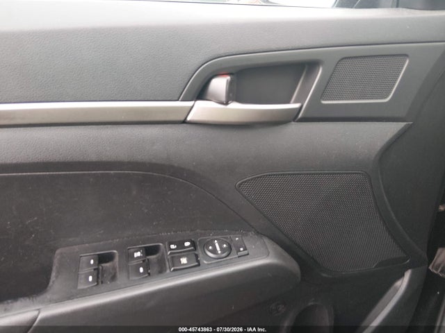 5NPD74LF3KH466158 Hyundai ELANTRA SE