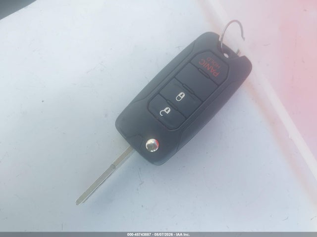 2015 Jeep Renegade Latitude მანქანა იყიდება აუქციონზე, vin: ZACCJBBH8FPB99066, აუქციონის ნომერი: 45743887