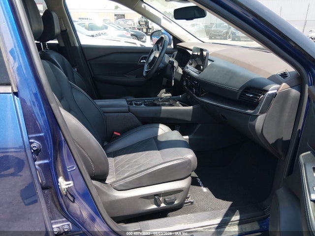 45743892 :رقم المزاد ، JN8AT3DD2MW306862 vin ، 2021 Nissan Rogue Platinum Intelligent Awd مزاد بيع