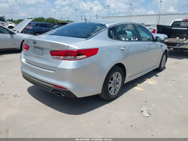 KIA Optima Lx 2017 5XXGT4L35HG127727 Image 4