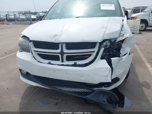 45743901 :رقم المزاد ، 2C4RDGEG2GR318809 vin ، 2016 Dodge Grand Caravan R/t مزاد بيع