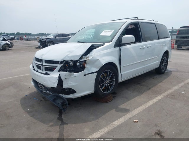 45743901 :رقم المزاد ، 2C4RDGEG2GR318809 vin ، 2016 Dodge Grand Caravan R/t مزاد بيع
