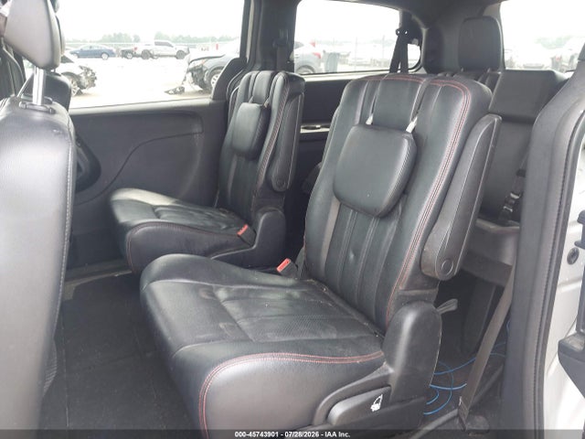 45743901 :رقم المزاد ، 2C4RDGEG2GR318809 vin ، 2016 Dodge Grand Caravan R/t مزاد بيع