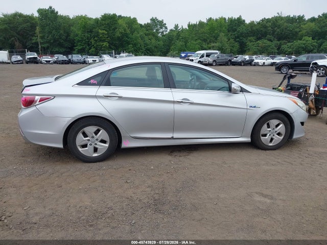 Продажа на аукционе авто 2011 Hyundai Sonata Hybrid, vin: KMHEC4A4XBA003048, номер лота: 45743929