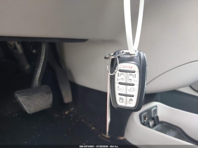 45743951 :رقم المزاد ، 2C4RC1BG7KR531641 vin ، 2019 Chrysler Pacifica Touring L مزاد بيع