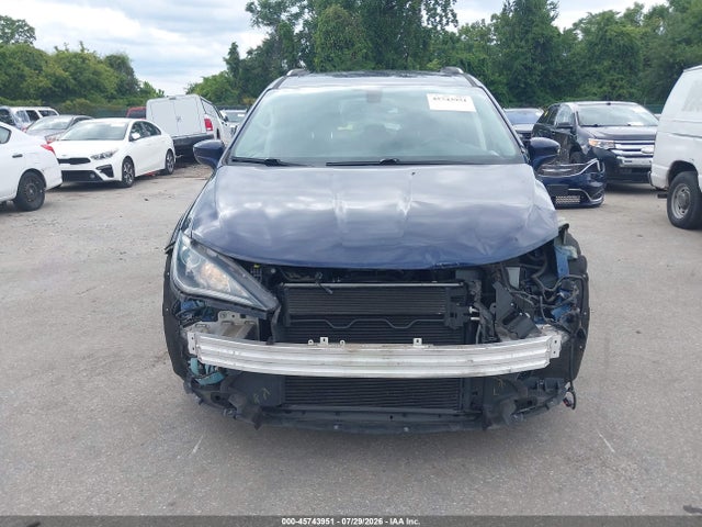 45743951 :رقم المزاد ، 2C4RC1BG7KR531641 vin ، 2019 Chrysler Pacifica Touring L مزاد بيع